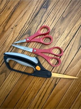Fiskars Red Precision Scissors and Black Comfort-Grip Shears Set